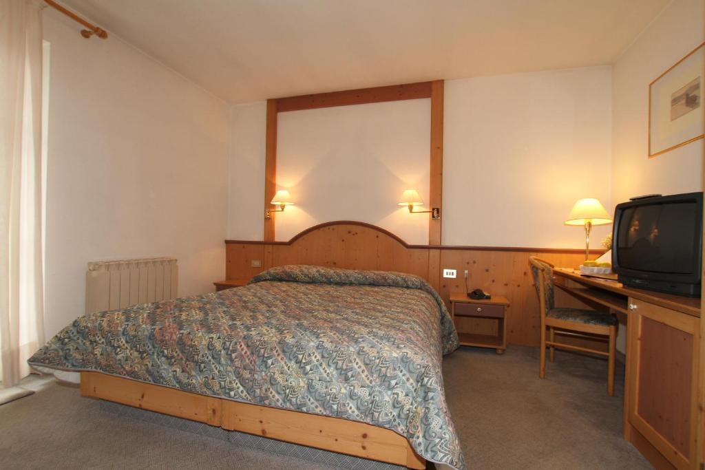 Hotel Villa Rosa Campitello di Fassa Cameră foto