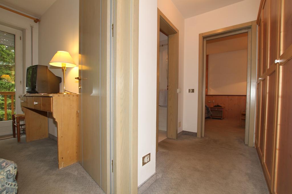 Hotel Villa Rosa Campitello di Fassa Exterior foto