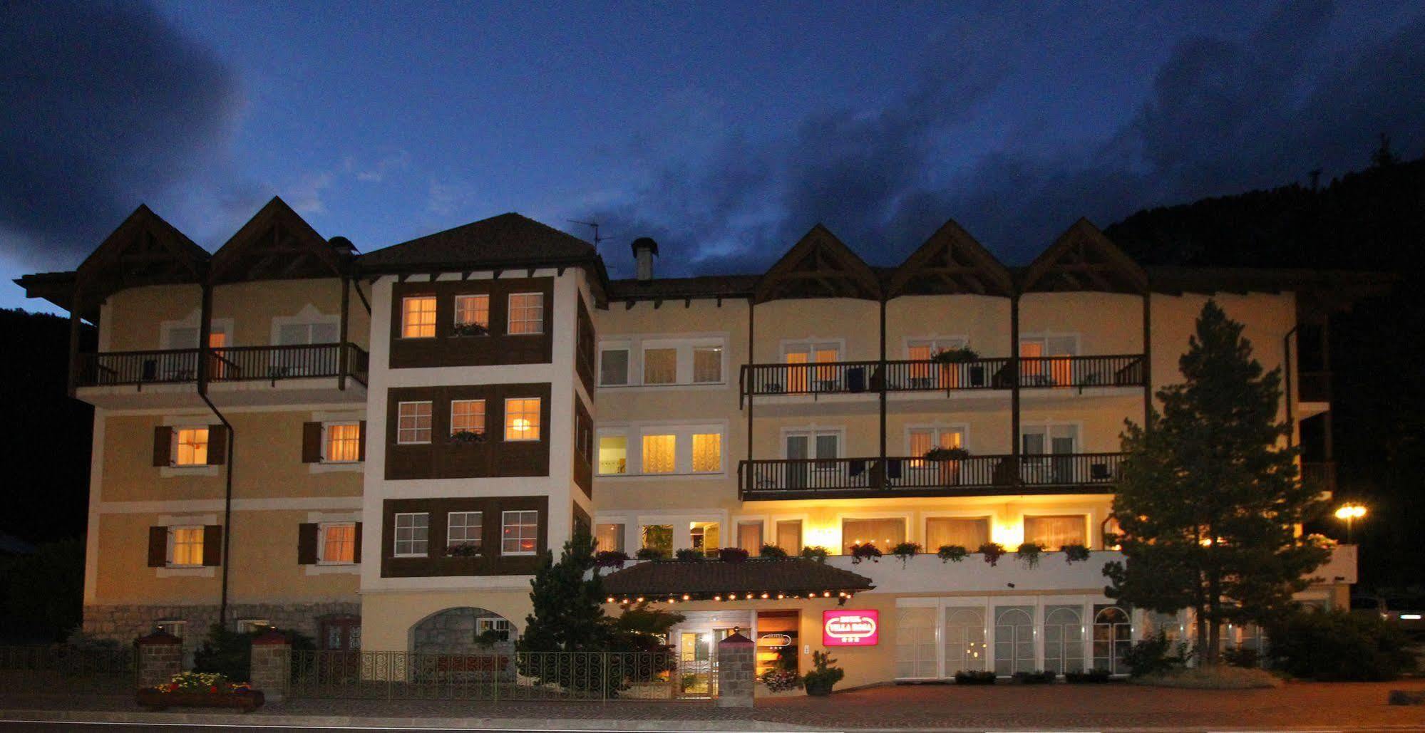 Hotel Villa Rosa Campitello di Fassa Exterior foto
