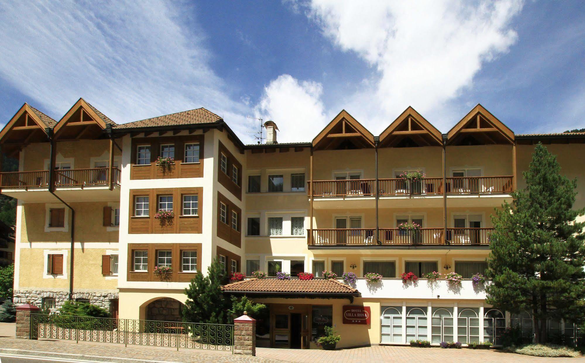 Hotel Villa Rosa Campitello di Fassa Exterior foto